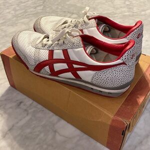 Onitsuka Tiger Ultimate 81 LE White, Dark Red size 11.5